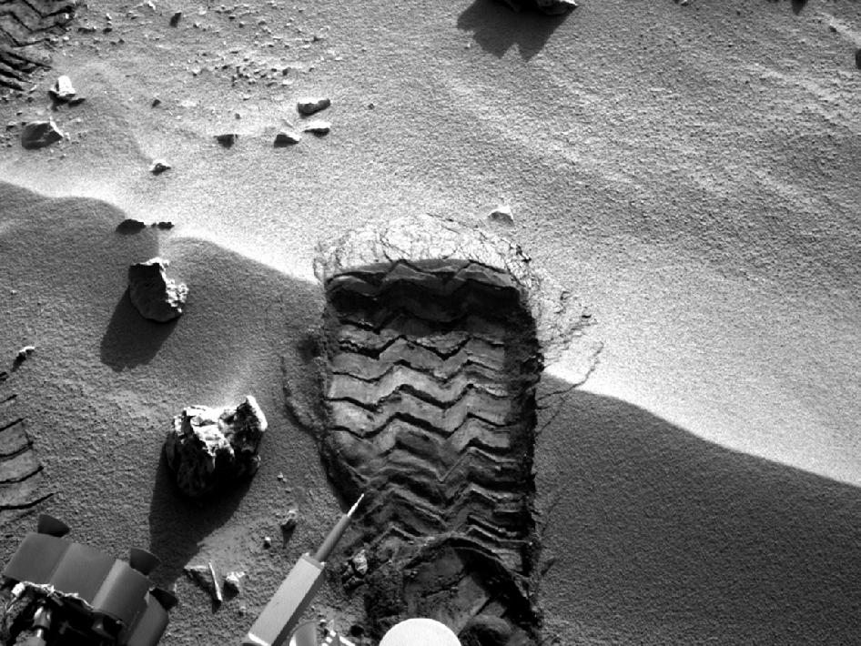 Curiosity Rover to Scoop Up 1st Mars Samples This Weekend